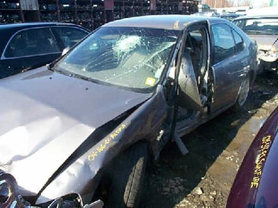 Used Rear Left Door Vent Glass Rear fits: 2001 Nissan Altima Rear Left Grade A Foto 1 de 4
