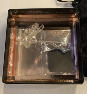 Disney Mickey Mouse Infinity Zeichen Halskette! Wunderschön 💕 - Bild 1 von 5