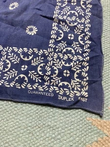 Vintage bandana handkerchief duplex fast color blue indigo flowers selvedge worn - Picture 1 of 9