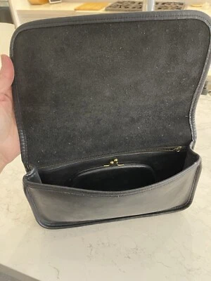 COACH VINTAGE NYC CLASSIC CLUTCH KISSLOCK Inner Coin PURSE 9720 RARE ❤️‍🔥 - Image 1 of 4