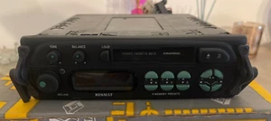 RENAULT TWINGO 1 Autoradio GRUNDIG KORIANDERGRÜN 7701418686 mit SCHUBLADE "SCHLOSS" - Bild 1 von 3