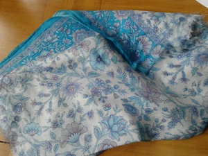 Floral Embellished Sari Silk Remnant. Sky Blue/Dusty Pink. 78x110cm Craft/Sew - Picture 1 of 18