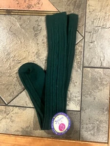 NWT Jefferies Socks Little Girls' Classic Cable Knee High Green Size 9-13 - Picture 1 of 4