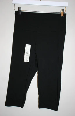 NEW Womens No Boundaries Black Capri Cropped Leggings Pants Cotton Spandex M - Image 1 of 3