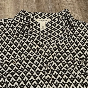 White House Black Market Damen Langarm V-Ausschnitt Geometrisches Muster Bluse Top Gr. 8 - Bild 1 von 10