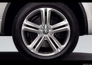 V W 3B7-601-171-XRW Center Cap - Picture 1 of 5