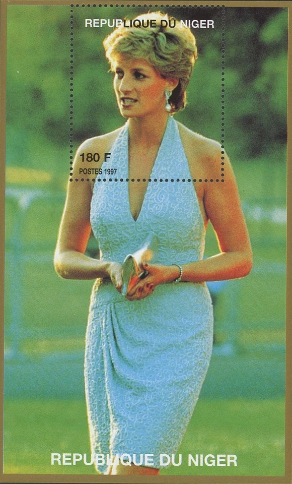 Vestido de fiesta de té azul de la familia real Princesa Diana hoja de recuerdo MNH Foto 1 de 1