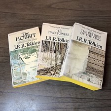 Lord of the Rings Trilogy Books 3/4 HOBBIT-TWO TOWERS-RETURN OF THE KING Tolkien