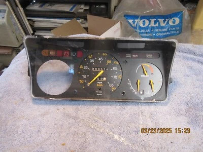 Saab 900涡轮仪表组 — 第 1/2 张图片