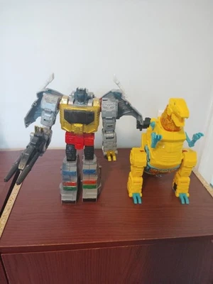 Lote Grimlock Transformers G2 Universe Toxtrion Legacy y Studio Series 86 Foto 1 de 3