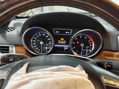 Used Speedometer Gauge fits: 2013 Mercedes-benz Mercedes ml-class 166 Type ML350 - Imagem 1 de 4