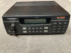 Radio Shack Scanner Pro-2052 Dual Trunking 1000 Channels - Picture 1 of 3