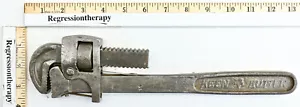 Llave de mono Keen Kutter Pipa 13" vintage década de 1940 EE. UU. forjada en gota restaurada - Imagen 1 de 7