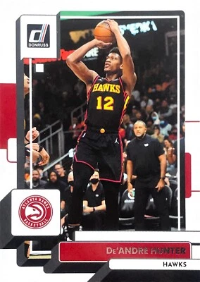 De'Andre Hunter 2022-23 Panini Donruss #64 - Atlanta Hawks - NBA Basketball - Image 1 of 4