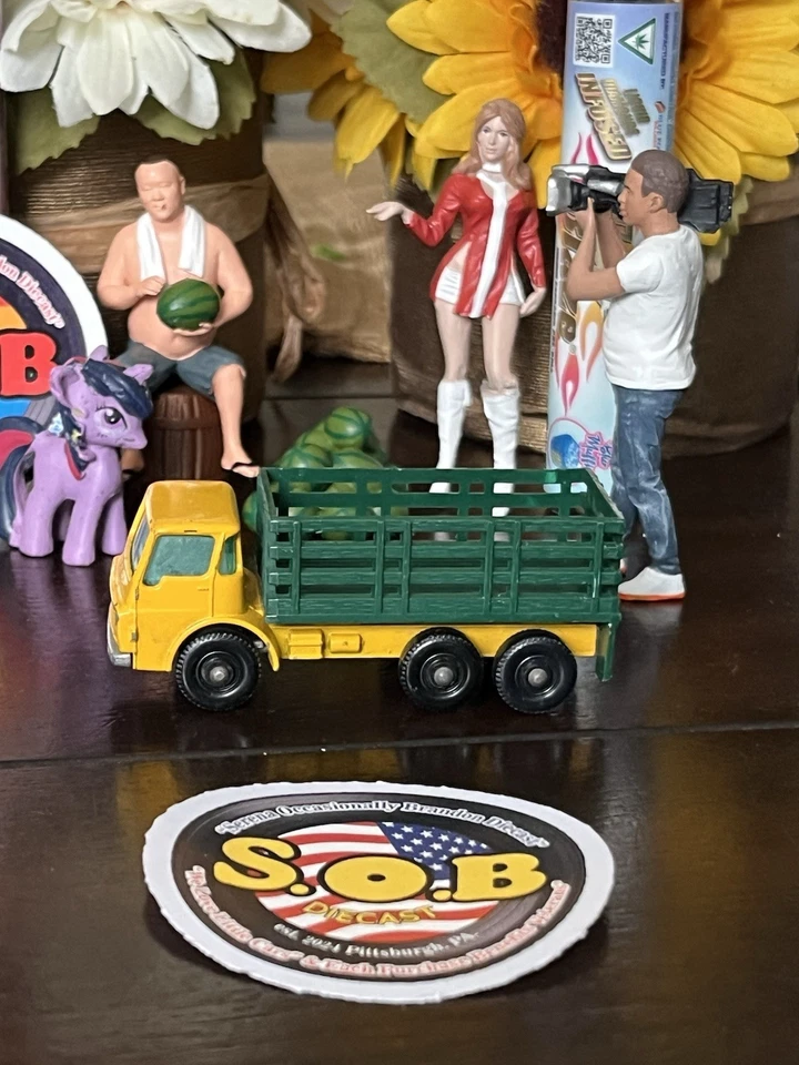 Camión de Estacas Lesney Años 60 Nº 4 Amarillo Diecast USADO EXCELENTE ESTADO Foto 1 de 4