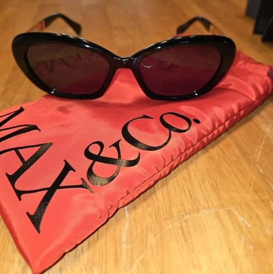 Gafas de sol para mujer Max & Co MO0133 01A negras 55/17/140 Foto 1 de 4