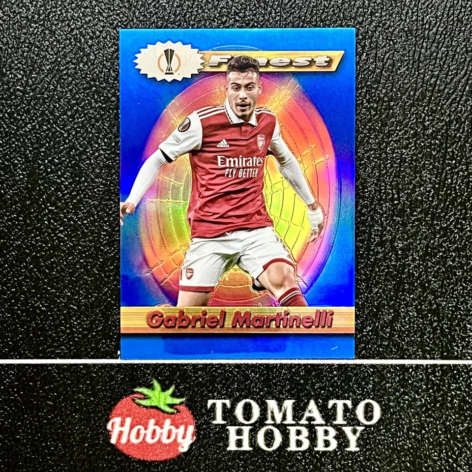 TOPPS FINEST UEFA FLASHBACK 2022-23 GABRIEL MARTINELLI /99 BLUE REFRACTOR - Image 1 of 2