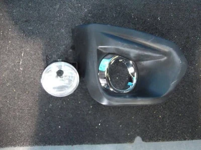 Faro antiniebla derecho SUBARU Impreza 2013 DBA-GP7 84501FJ000 [usado] [PA01996658] Foto 1 de 4