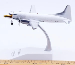 1:200 JC Wings Air Chathams Convair CV580 [Bird] ZK-KFL Diecast Aircraft Model - Picture 1 of 14