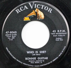 Bonnie Guitar, Who Is She - Broken Hearted Girl, RCA Records 47-8063 - Picture 1 of 1