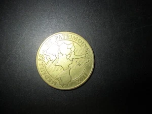 Medailles Et Patrimoine 2011 Gold-color Coin /Arles - Picture 1 of 4