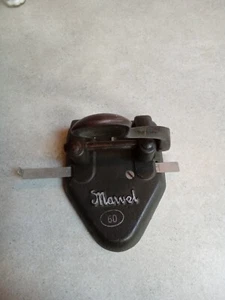 VTG Wilson Jones Marvel 2 Hole Paper Punch - Picture 1 of 5