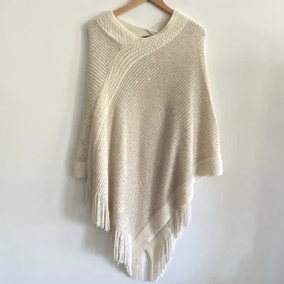 Mantón Cejón Dorado Lentejuelas Marfil Nuevo Flecos Elegante Tejido Cálido Femenino Glamour Boho Foto 1 de 4