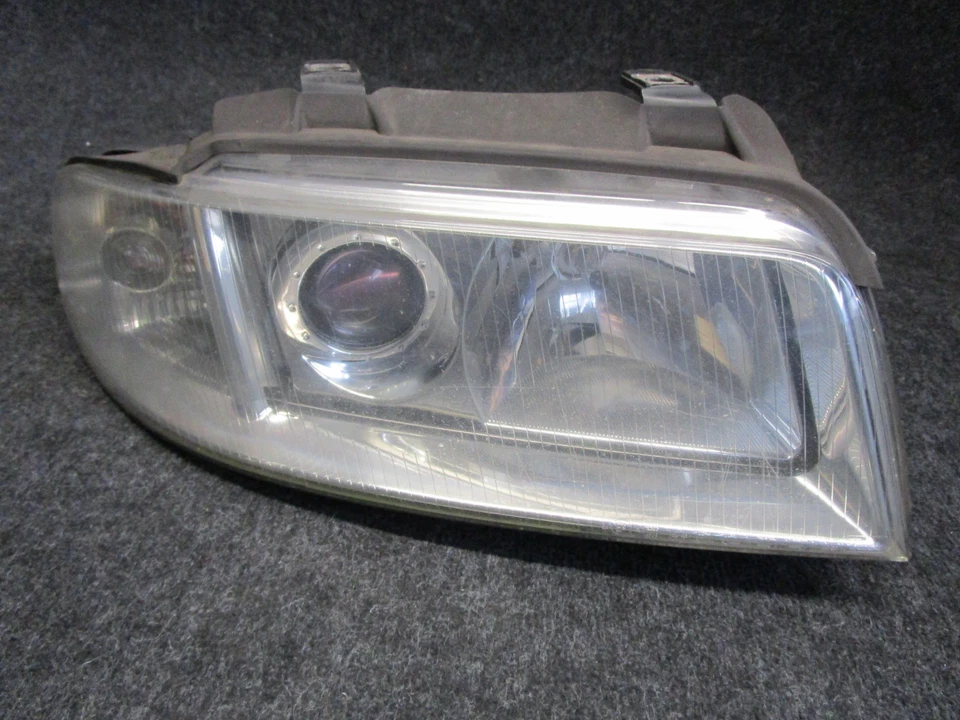 Faro derecho halógeno audia4 b5 facelift 8d0941004ak valeo h7 Foto 1 de 1