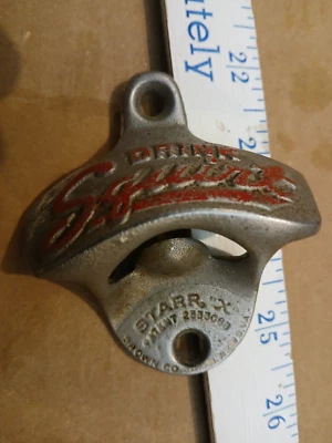 Abrebotellas Montaje en Pared Squirt De Colección por Starr X EE. UU. Real Original Foto 1 de 4