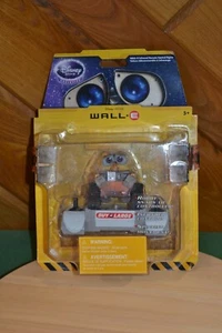 Disney Store Exclusive Wall-E 2008 Infrared Remote Control Figure Brand New - Picture 1 of 7