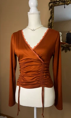 Y2K Almost Famous Fall Vibes Feminino Grande Decote V Manga Longa Renda Laranja Queimado - Imagem 1 de 4