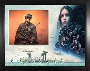 Felicity Jones Jyn Rogue One Star Wars Custom Framed Signed Photo Display ACOA - Picture 1 of 2