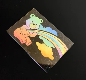 TEDDY Regenbogen KINDER SELTEN Hologramm Holografisch VINTAGE Sticker Aufkleber MYLAR FOLIE - Bild 1 von 4