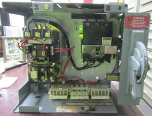 😀 ALLEN BRADLEY 2100 SERIES SIZE 1 MCC BUCKET 509-BOD 15 AMP BREAKER 600 VAC - Picture 1 of 8
