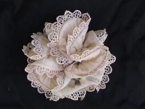 PRETTY BEIGE LACED SCRUNCHIE - CUTE! UNIQUE! NEW! - Picture 1 of 1