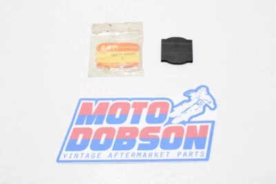 Cuña almohadilla Suzuki GS750T 1983 59371-45200 Foto 1 de 4