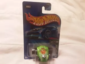 2004 Collectible Hot Wheels First Editions 62/100 Fatbax - Picture 1 of 3