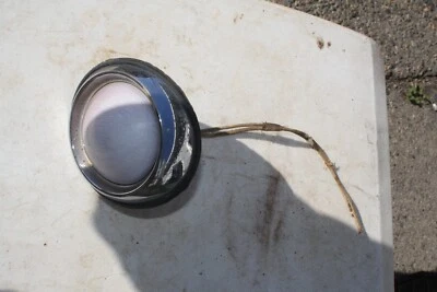 1948 1949 Pontiac Tail Light Tailight Assembly, this has light pitting Foto 1 de 2