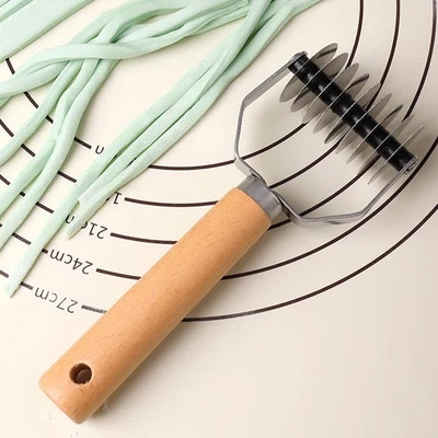 4Pcs Gitter Roller Schneider Backen Werkzeuge Docker Für Restaurant - Bild 1 von 4