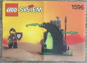 Lego 1596 Castle Wolfpack Ghostly Hideout 100% Complete with Instructions no Box