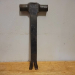 VINTAGE NOX TOX WOOD & CEATE HAMMER & PRYBAR - Picture 1 of 4