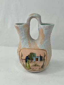VTG Wedding Vase with Southwest Flare Hand painted and Signed. - Picture 1 of 7