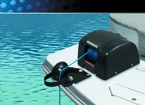 12V 20KG cabrestantes de anclaje eléctricos agua salada cabrestantes con mando a distancia negro - Imagen 1 de 6