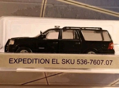 2011 River Point Minis 1/87 Ford Expedition El SKU 536-7607.07 - Image 1 of 4