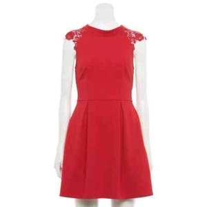 Juniors’ Speechless $48 Lace Cap Sleeves Keyhole Back Skater Dress Size XS NWT - Picture 1 of 3