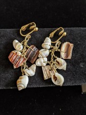 Vintage Gold Tone Sea Shell Dangle Clip Earrings