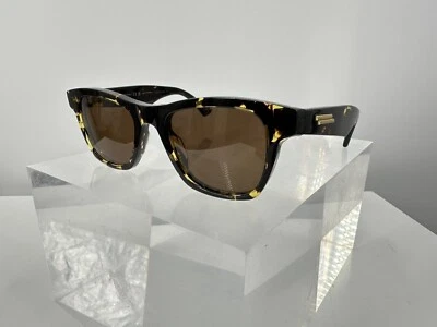 Bottega Veneta BV1120S 002 Plaza Tortuga Habana 51-20-145 (LE-2) Foto 1 de 4