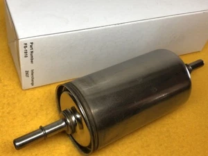 Fuel filter for replacing Z60520490 450905939 ACF119 WC4567 Sakura FS1910 - Picture 1 of 2