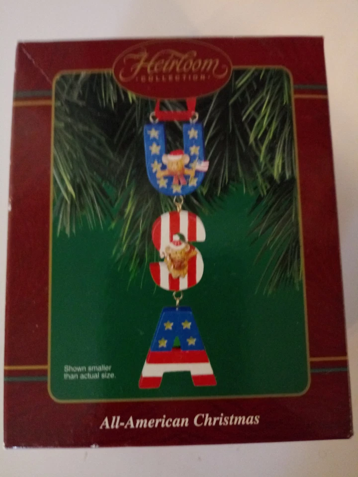 Tarjetas Carlton All American adorno de Navidad Foto 1 de 1