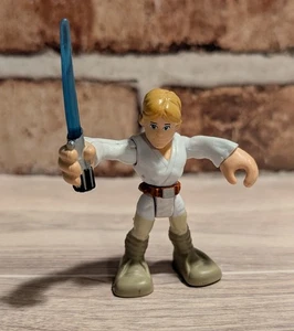 2011 Luke Skywalker Action Figure - Picture 1 of 6